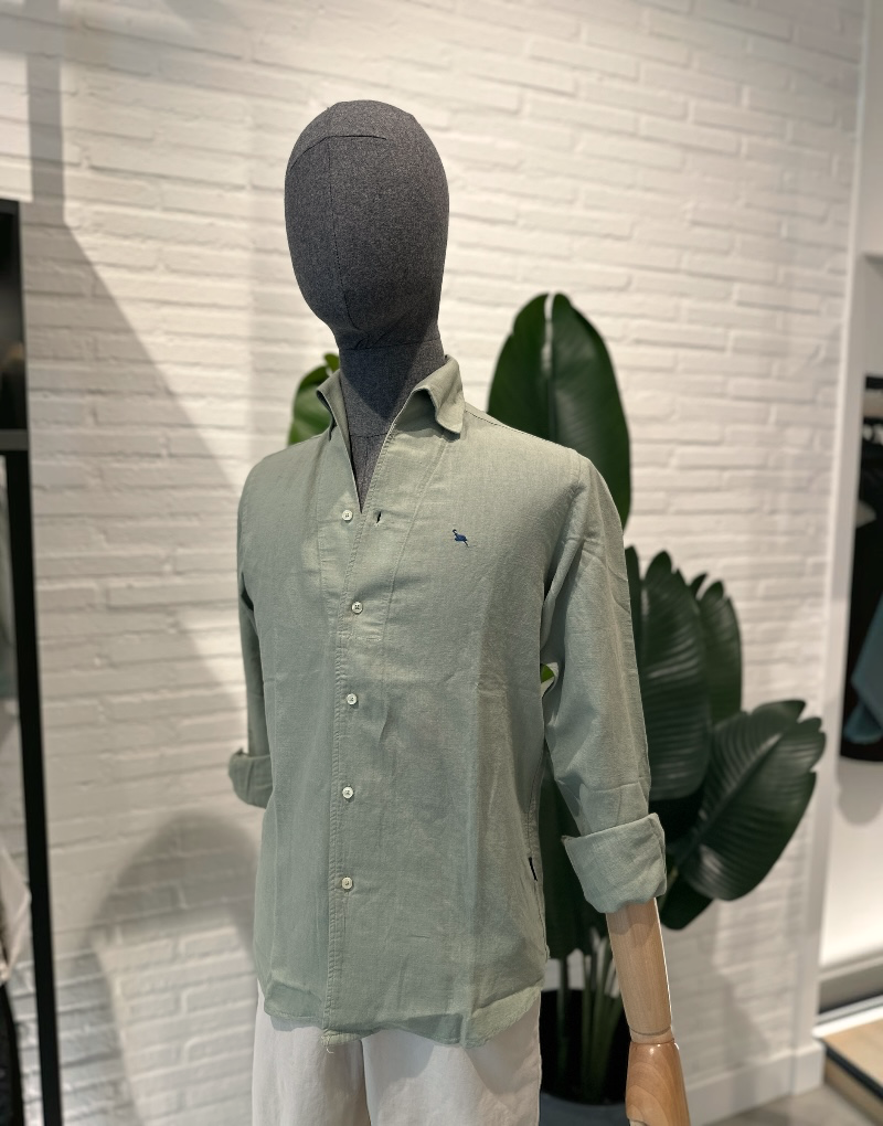 Camisa lino verde manzana cuello una pieza