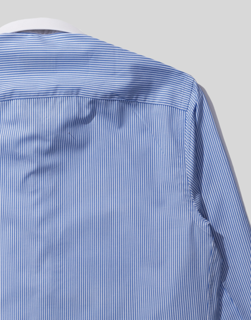 Camisa rayas  azul cuello redondo blanco