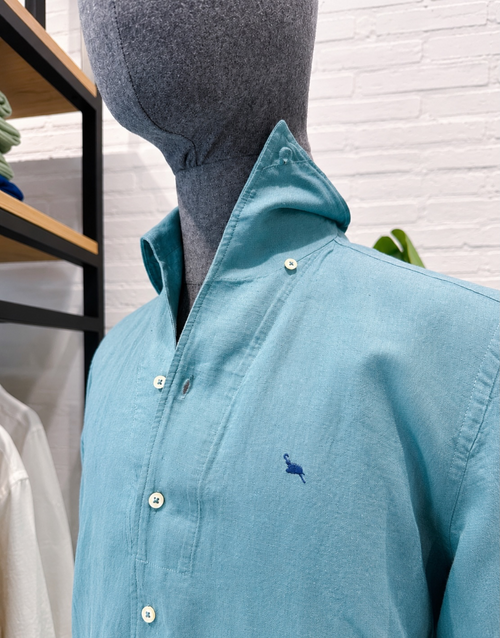 Camisa lino azul petroleo cuello una pieza