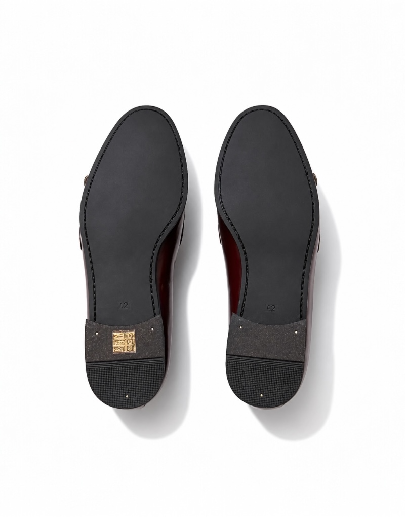 Mocasines Monk color burdeos