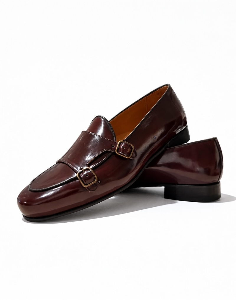Mocasines Monk color burdeos